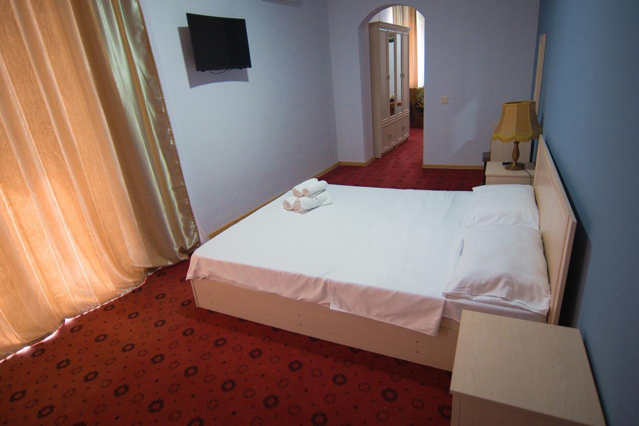Hotel Tsiskari Telavi Exterior foto